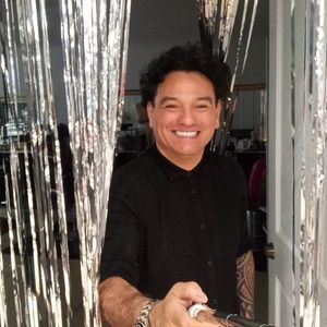 Meet your Posher, Leo